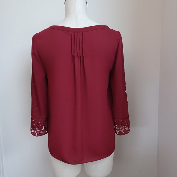 Anthropologie Maeve Blouse Laser Cut Detail Maroon Popover Womens size 4 - Picture 8 of 14